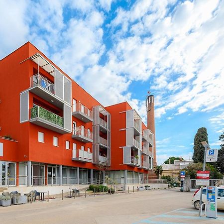 Apartment Ares 13 In Umag Center Luaran gambar