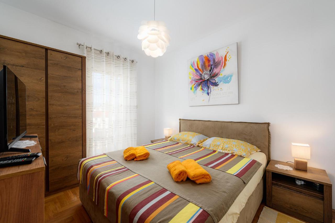 Apartment Ares 13 In Umag Center Luaran gambar